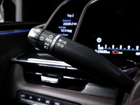 Used 2022 Cadillac Escalade Sport Platinum image 54