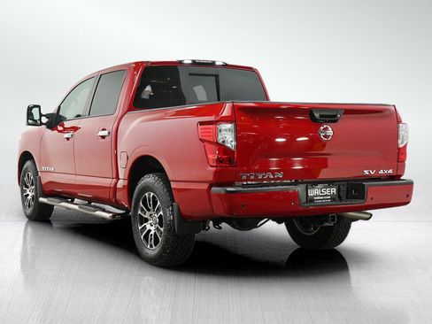 Used 2021 Nissan Titan SV w/ SV Convenience Package AWD/4WD image 3