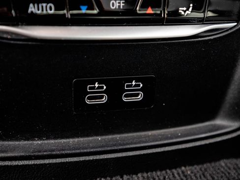 Used 2023 BMW M3 Competition AWD/4WD image 57