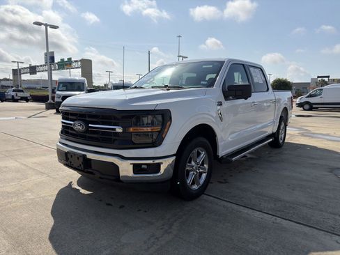 Used 2024 Ford F150 XLT w/ Mobile Office Package RWD image 1