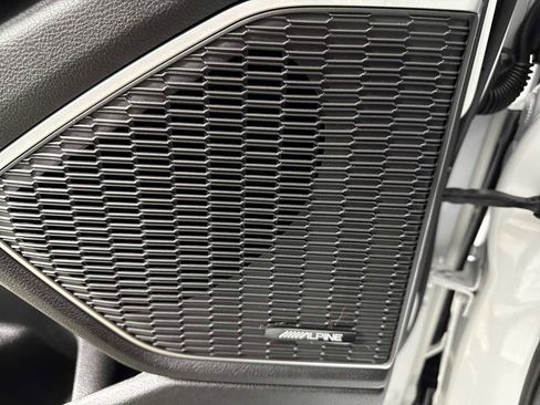 Used 2022 Jeep Grand Cherokee Trailhawk w/ Luxury Tech Group III image 28