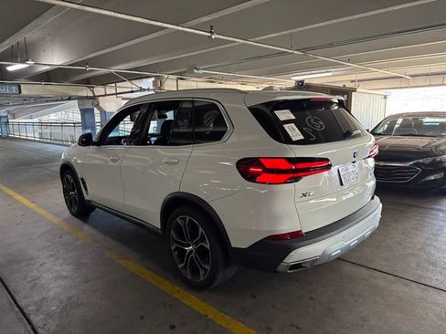 Used 2024 BMW X5 sDrive40i w/ Parking Assistance Package RWD image 4