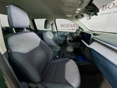 Certified 2025 Ford Maverick XLT w/ Equipment Group 301A image 31