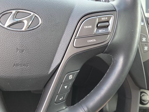 Used 2018 Hyundai Santa Fe Sport AWD/4WD image 31