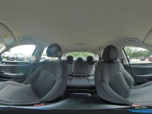Used 2025 Kia K5 LXS FWD image 40