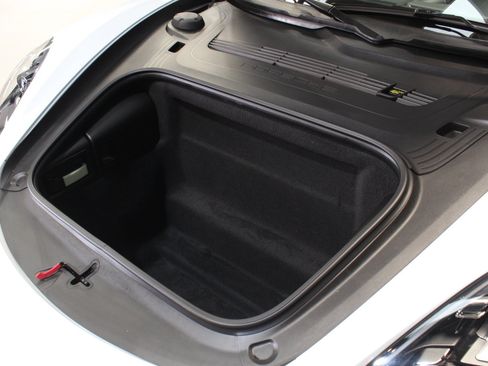 Used 2021 Porsche 718 Boxster w/ Premium Package RWD image 90