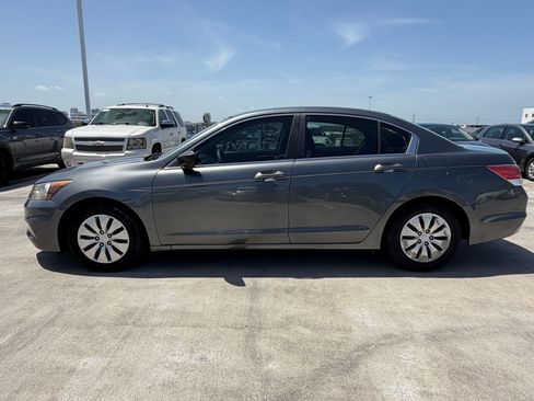 Used 2012 Honda Accord LX image 2