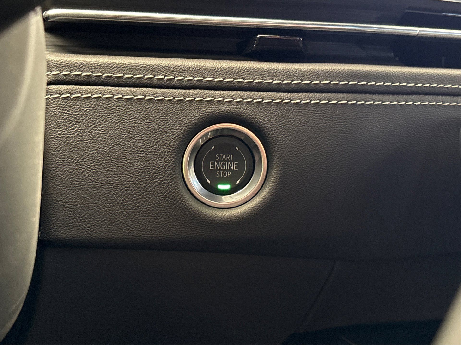 New 2026 Cadillac Escalade ESV 4WD image 26