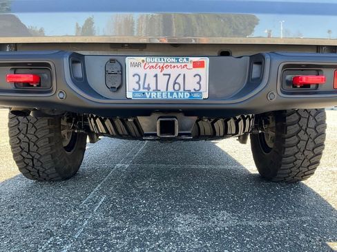 Used 2021 Jeep Gladiator Rubicon image 21