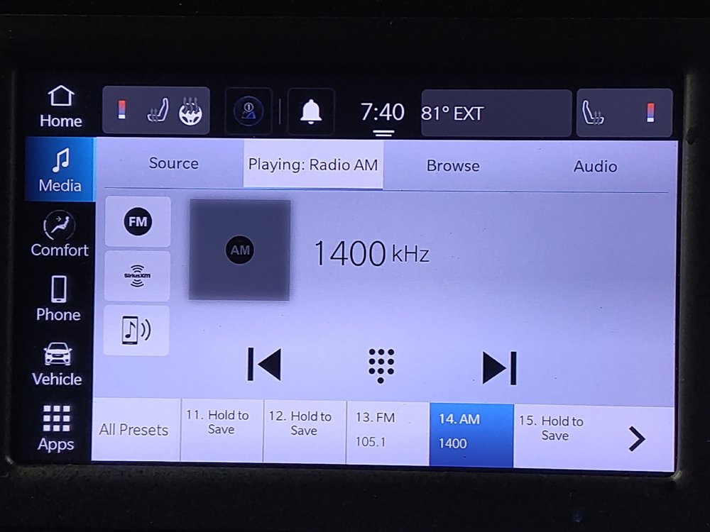 Used 2023 Chrysler Voyager LX FWD image 25