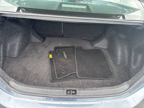 Used 2015 Toyota Corolla LE FWD image 20