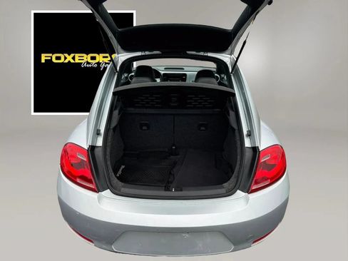 Used 2012 Volkswagen Beetle 2.5 FWD image 9