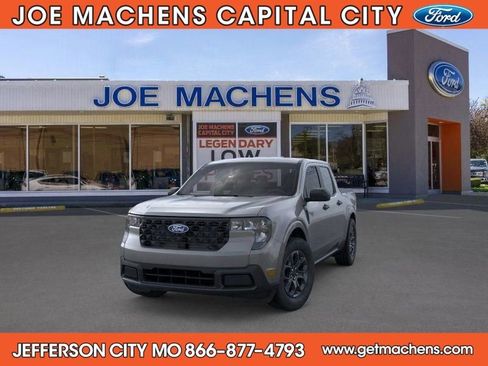 New 2026 Ford Maverick XLT image 4