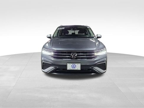 Certified 2024 Volkswagen Tiguan Wolfsburg Edition w/ Panoramic Sunroof Package AWD/4WD image 2