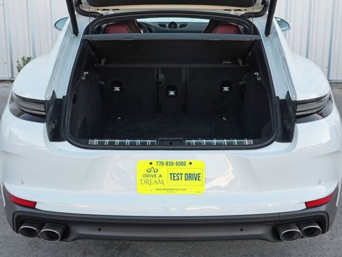 Used 2025 Porsche Panamera 4S w/ Premium Package AWD/4WD image 10