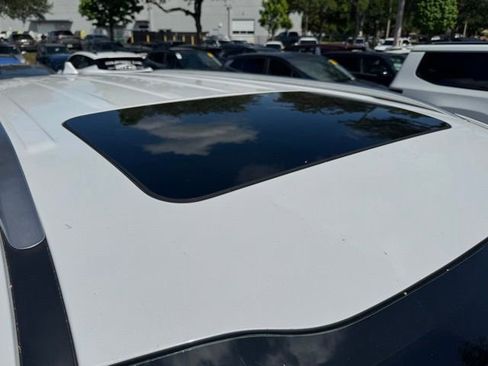 Certified 2023 Kia Telluride S w/ S Sunroof Package FWD image 10