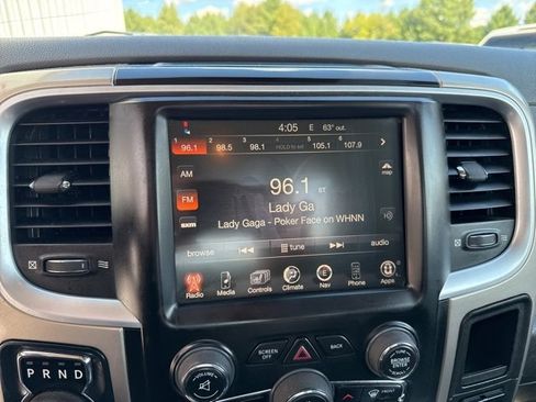 Used 2015 RAM 1500 Big Horn image 16