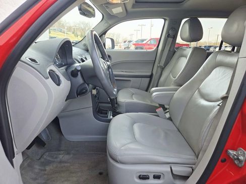 Used 2009 Chevrolet HHR LT w/ LT Preferred Equipment Group image 12