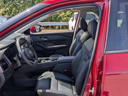 Used 2024 Nissan Rogue SL w/ SL Premium Package AWD/4WD image 15