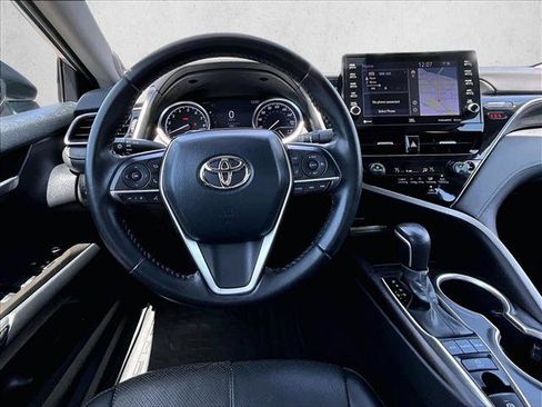 Used 2021 Toyota Camry XLE w/ Navigation Package FWD image 7