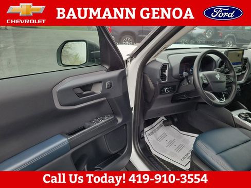 Used 2024 Ford Bronco Sport Outer Banks AWD/4WD image 2