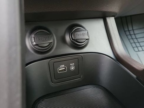 Used 2017 Hyundai Santa Fe Sport FWD image 16