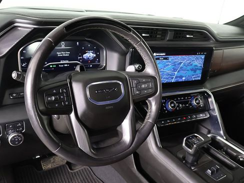 Used 2024 GMC Sierra 1500 Denali Ultimate AWD/4WD image 28