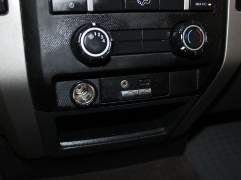 Used 2010 Ford F150 XLT RWD image 17