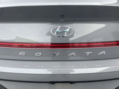 Used 2023 Hyundai Sonata SEL w/ Convenience Package FWD image 10