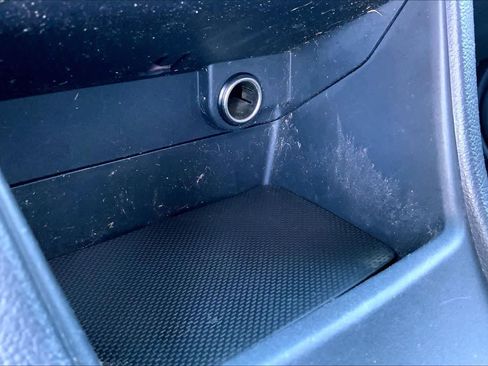 Used 2016 Subaru Crosstrek 2.0i image 36