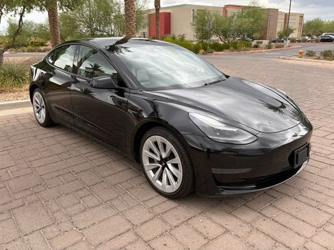 Used 2022 Tesla Model 3 RWD image 1
