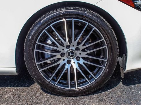 Used 2022 Mercedes-Benz C 300 4MATIC Sedan image 7