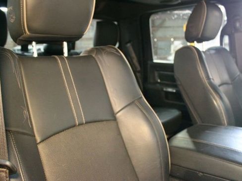 Used 2018 RAM 1500 Limited AWD/4WD image 11