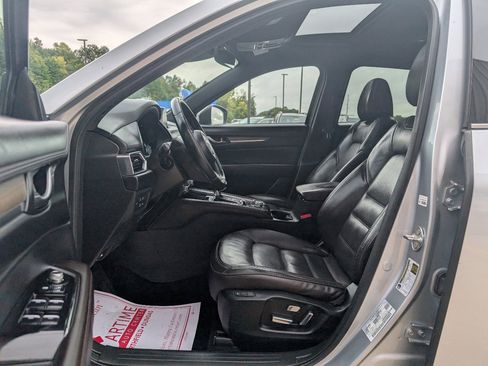 Used 2019 MAZDA CX-5 Signature image 9