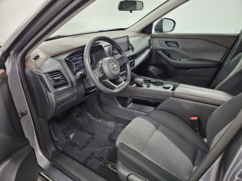 Used 2022 Nissan Rogue S image 13