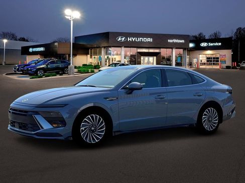New 2026 Hyundai Sonata SEL image 2