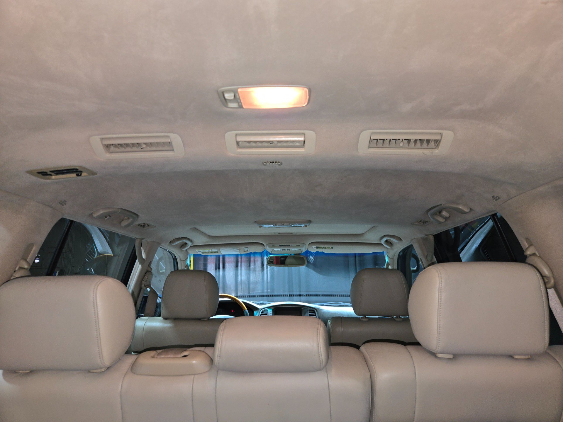 Used 2004 Lexus LX 470 4WD image 74