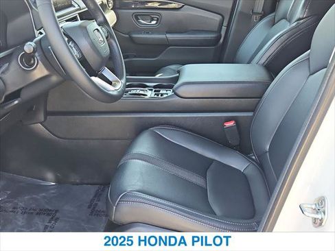 Certified 2025 Honda Pilot EX-L image 20