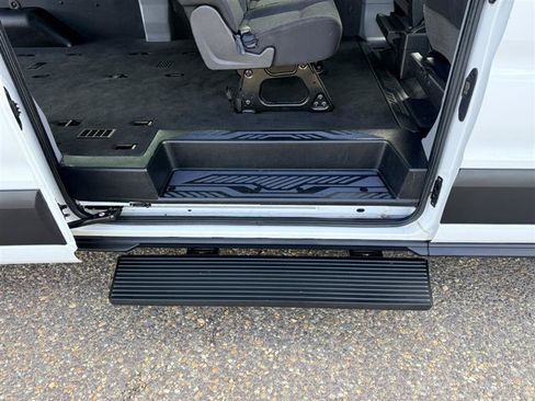 Used 2019 Ford Transit 350 XLT RWD image 16