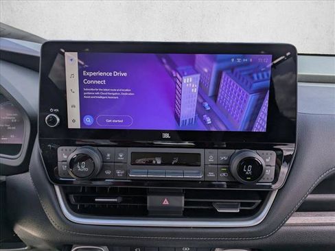 Certified 2025 Toyota Grand Highlander FWD image 14