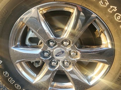 Used 2020 Ford F150 XLT w/ Equipment Group 302A Luxury image 6