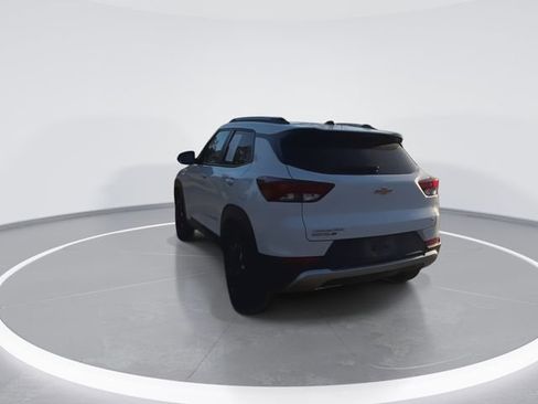 Used 2023 Chevrolet TrailBlazer LT w/ Convenience Package image 9