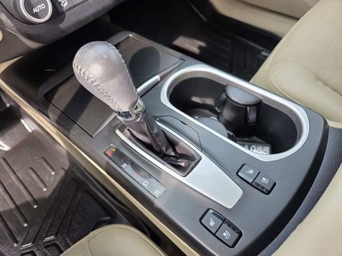 Used 2018 Acura RDX AWD w/ Advance Package image 12