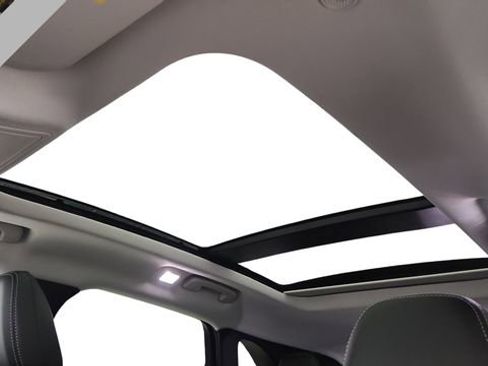 New 2026 Ford Escape SE FWD image 11