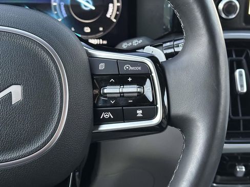 Used 2024 Kia Sorento SX Prestige image 23