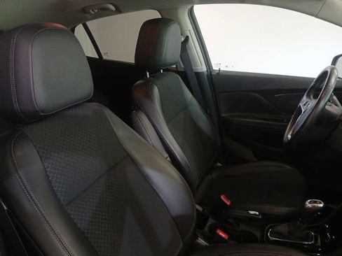 Used 2022 Buick Encore Preferred w/ Safety Package AWD/4WD image 13