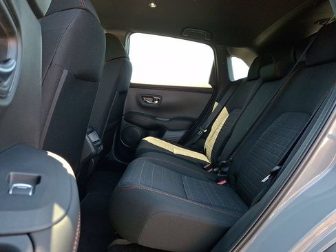 Used 2025 Honda HR-V Sport image 10