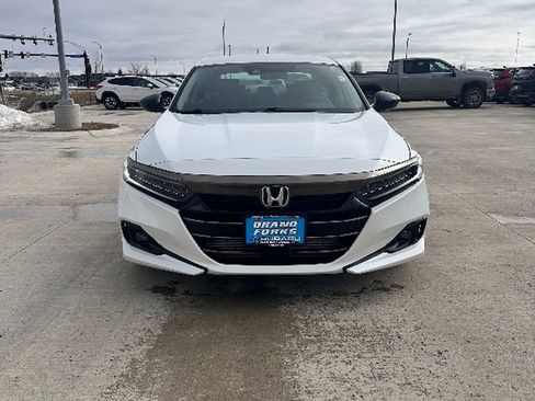 Used 2022 Honda Accord Sport Special Edition image 3
