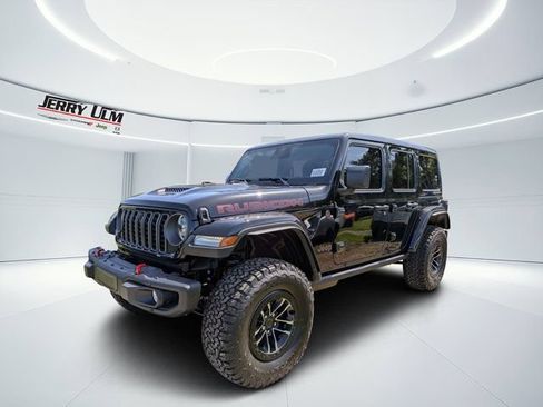 New 2026 Jeep Wrangler Unlimited Rubicon AWD/4WD image 7