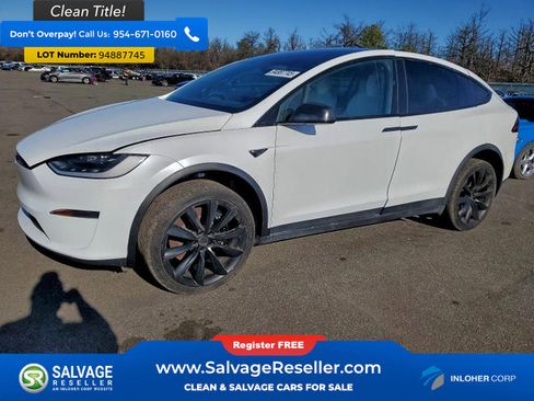 Used 2023 Tesla Model X image 1